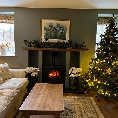 Quaint Self Contained Cottage Near Edinburgh. Loanhead Exterior foto